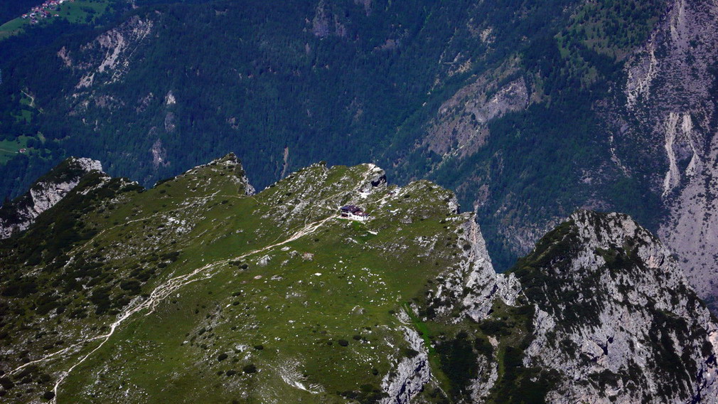 Rifugi e Bivacchi d''Italia.......